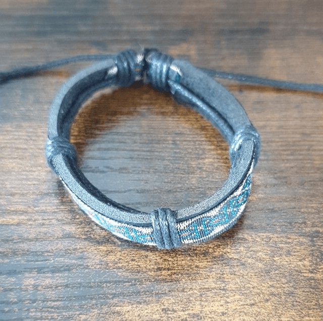 Bracelet cuir (BCH)