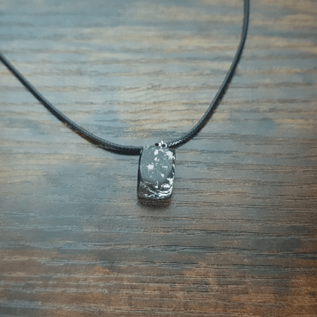 Pendentifs Pierre de Roche