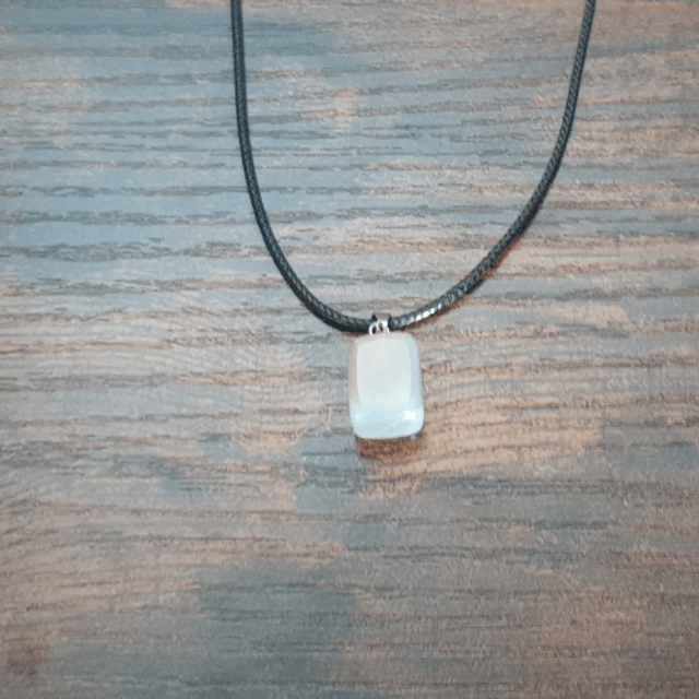 Pendentifs Pierre de Roche